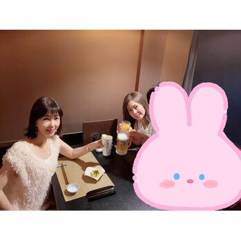 小顔　エステ　チーチナ　食事会